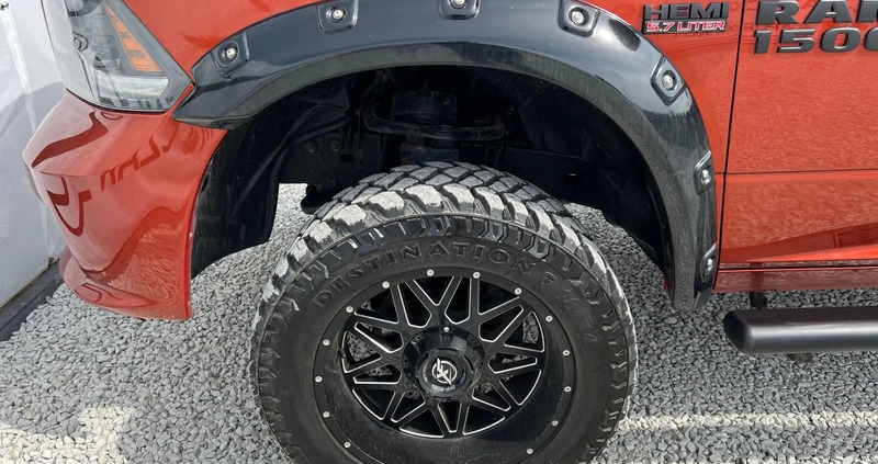 Dodge RAM cena 108900 przebieg: 298000, rok produkcji 2013 z Grójec małe 352